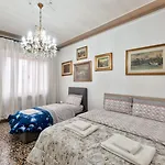 Santa Marina Venice Apartment