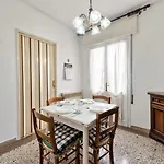 Santa Marina Venice Apartment